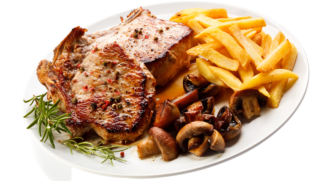 prato bisteca de porco com batata frita